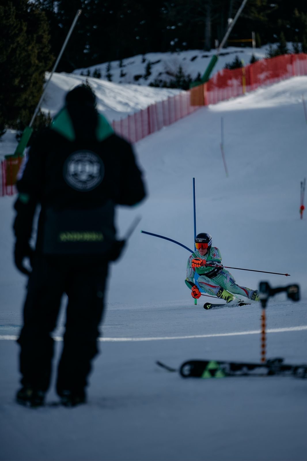 Intceramicas dona suport al talent local: sponsor de Max Black